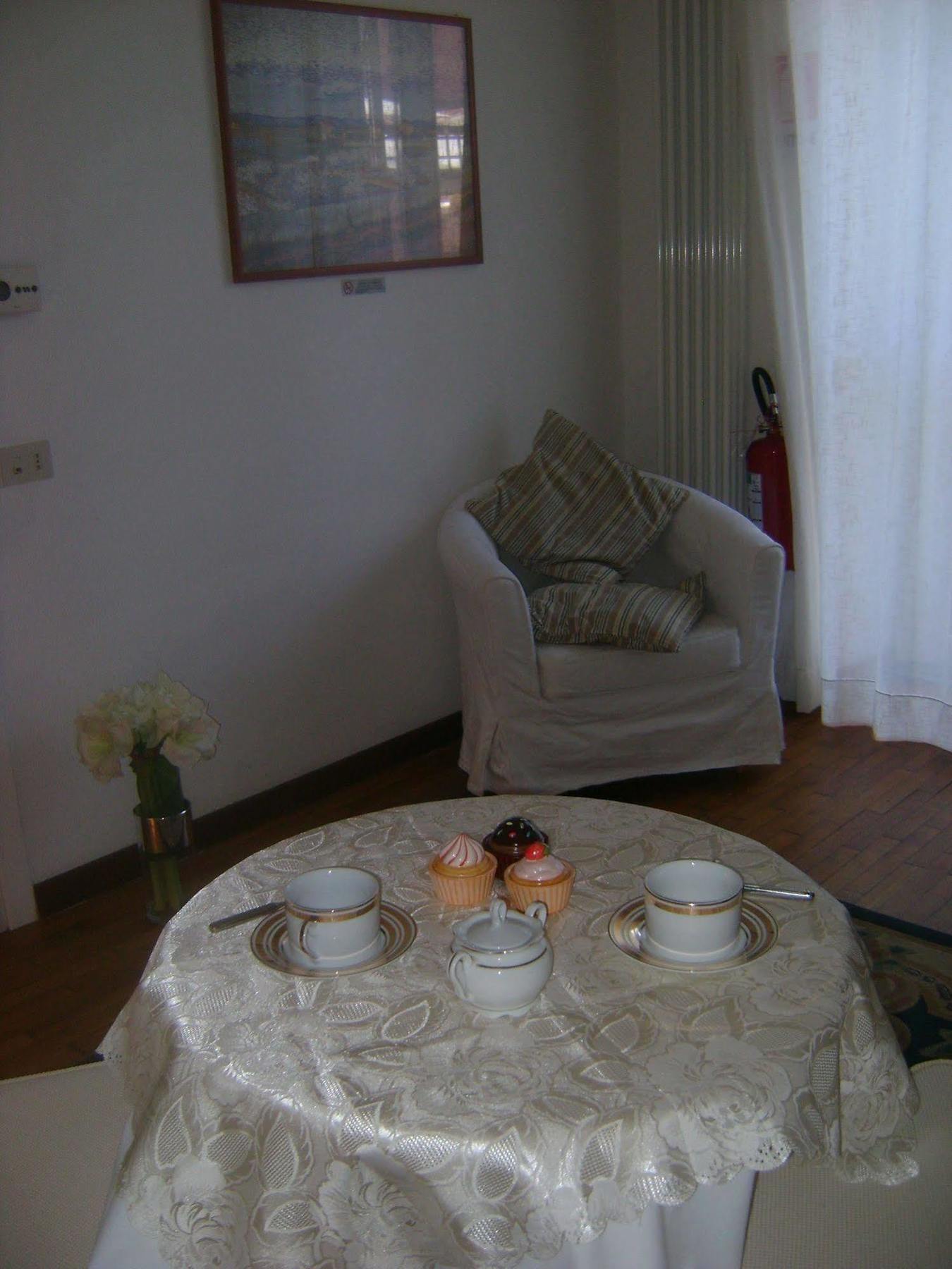 Garden Flat By Vatican Walls Roma Exterior foto